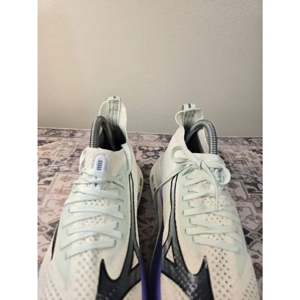 Mizuno Neo Zen Women's Running Shoes Size 9